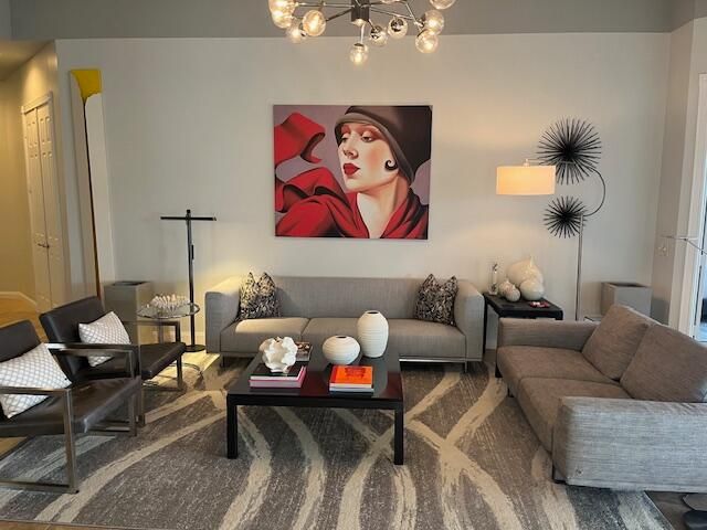 For Rent: $8,000 (3 beds, 3 baths, 2001 Square Feet)