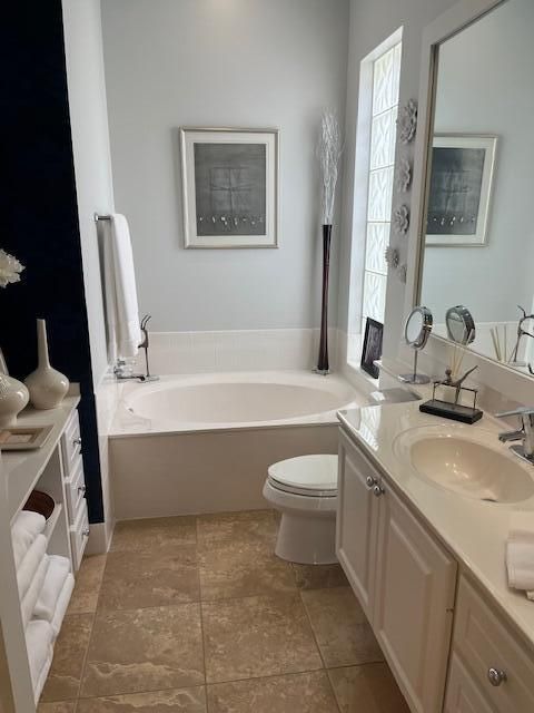 For Rent: $8,000 (3 beds, 3 baths, 2001 Square Feet)