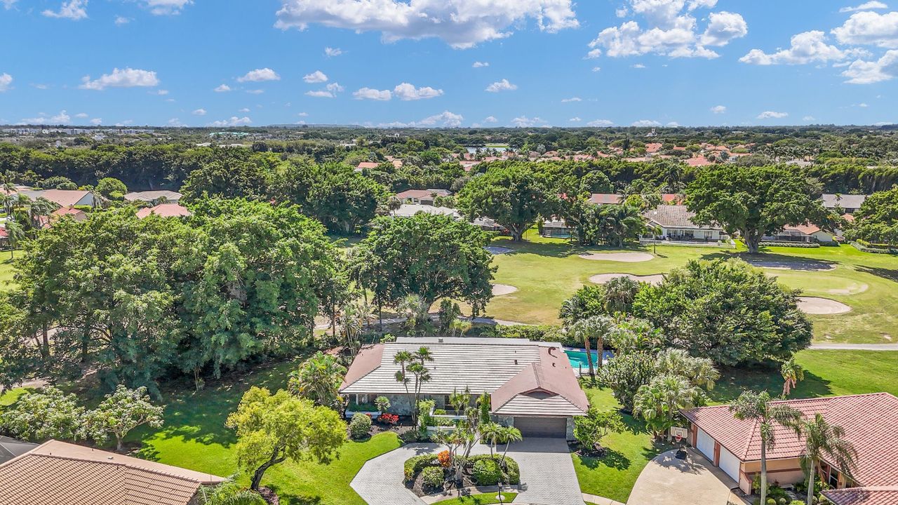 Active With Contract: $995,000 (3 beds, 2 baths, 2529 Square Feet)