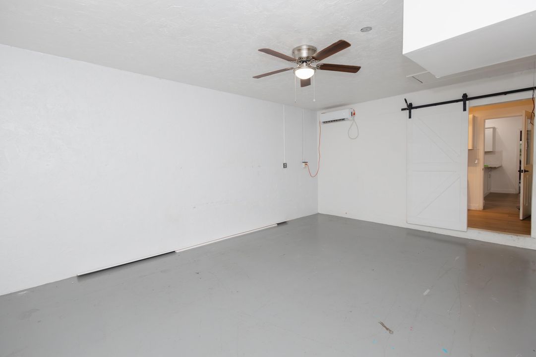 合同活跃: $549,900 (3 贝兹, 2 浴室, 1879 平方英尺)