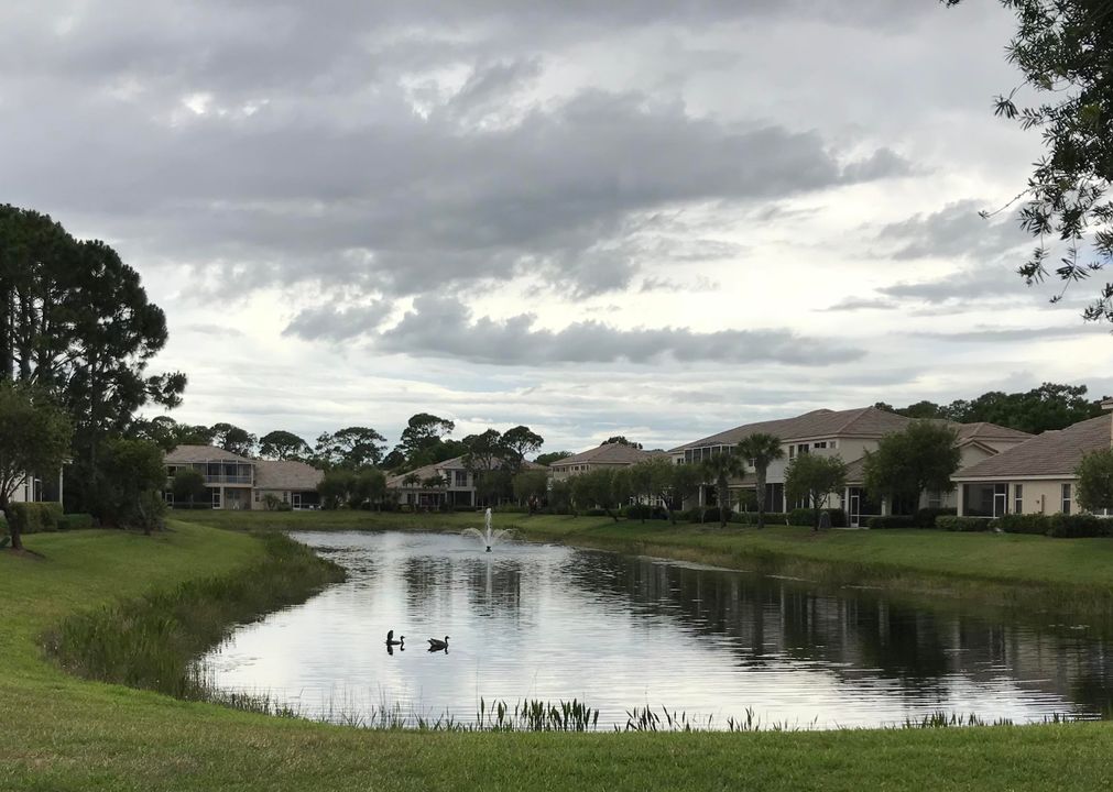 Active With Contract: $2,500 (3 beds, 2 baths, 1577 Square Feet)