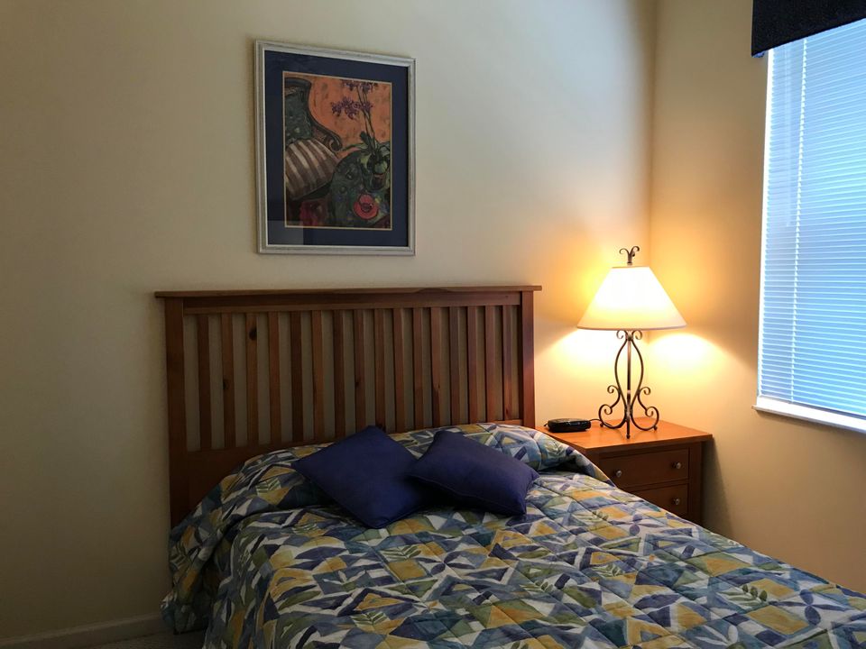 Active With Contract: $2,500 (3 beds, 2 baths, 1577 Square Feet)