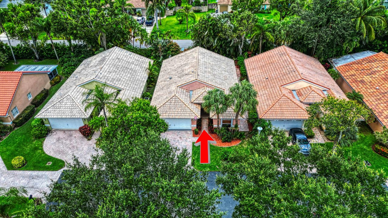 For Rent: $4,500 (3 beds, 2 baths, 1618 Square Feet)