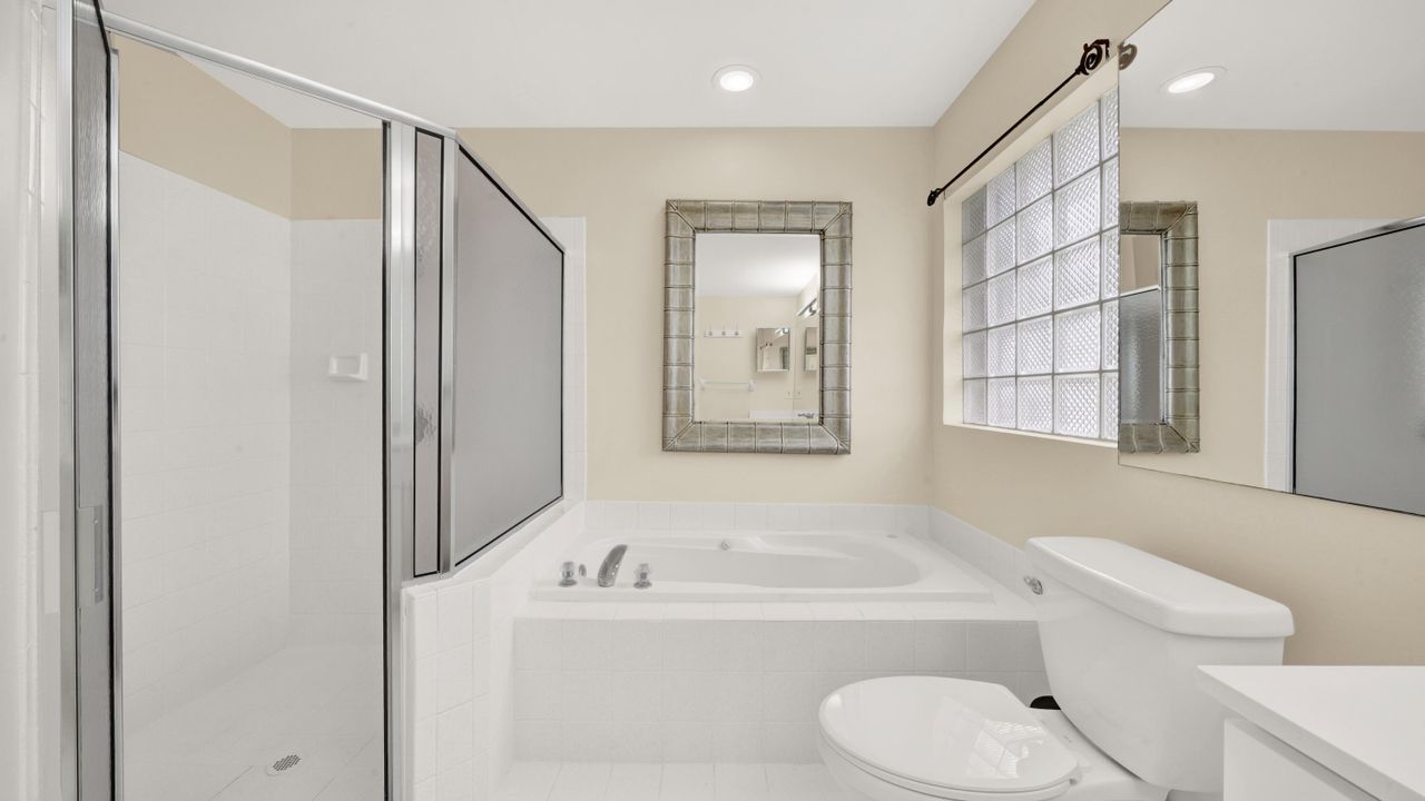 For Rent: $4,500 (3 beds, 2 baths, 1618 Square Feet)