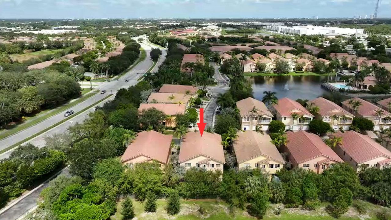 Activo con contrato: $278,000 (2 camas, 2 baños, 1199 Pies cuadrados)