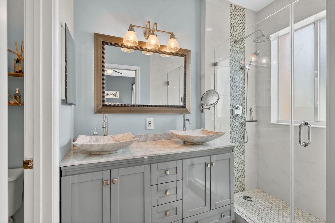 Activo con contrato: $278,000 (2 camas, 2 baños, 1199 Pies cuadrados)