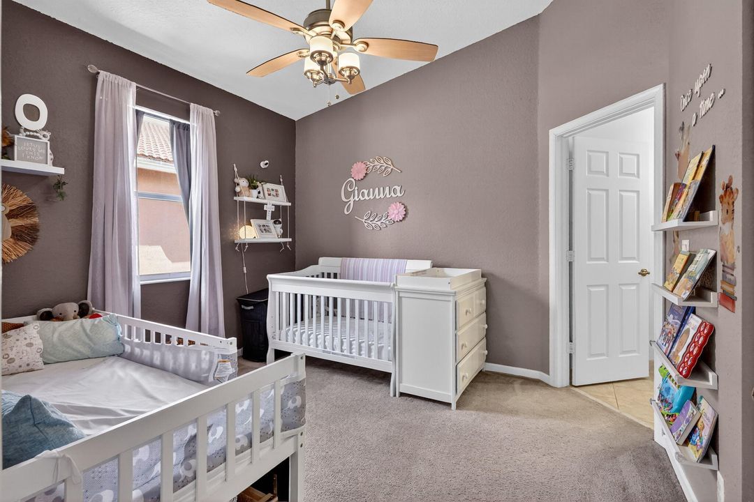 Activo con contrato: $278,000 (2 camas, 2 baños, 1199 Pies cuadrados)