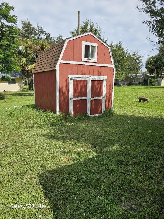 For Sale: $459,000 (3 beds, 2 baths, 1585 Square Feet)