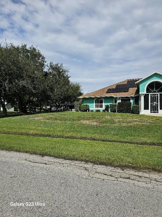 For Sale: $459,000 (3 beds, 2 baths, 1585 Square Feet)