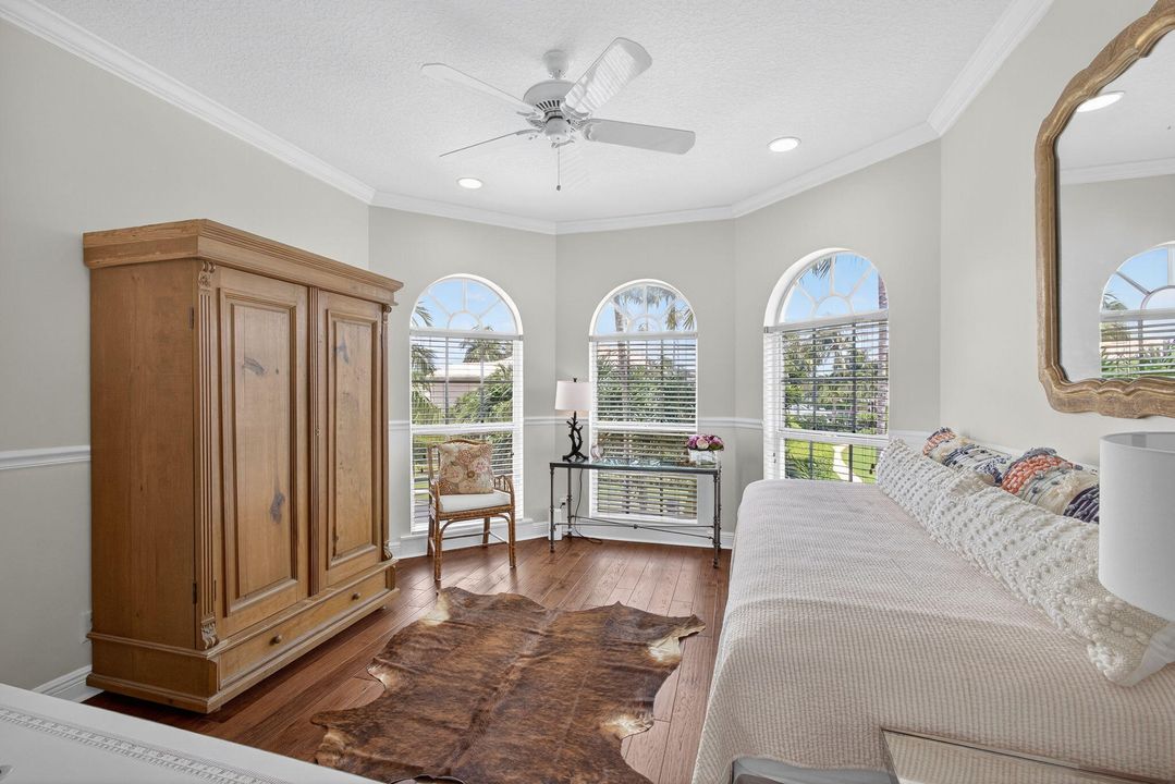 Activo con contrato: $1,699,000 (5 camas, 4 baños, 4097 Pies cuadrados)