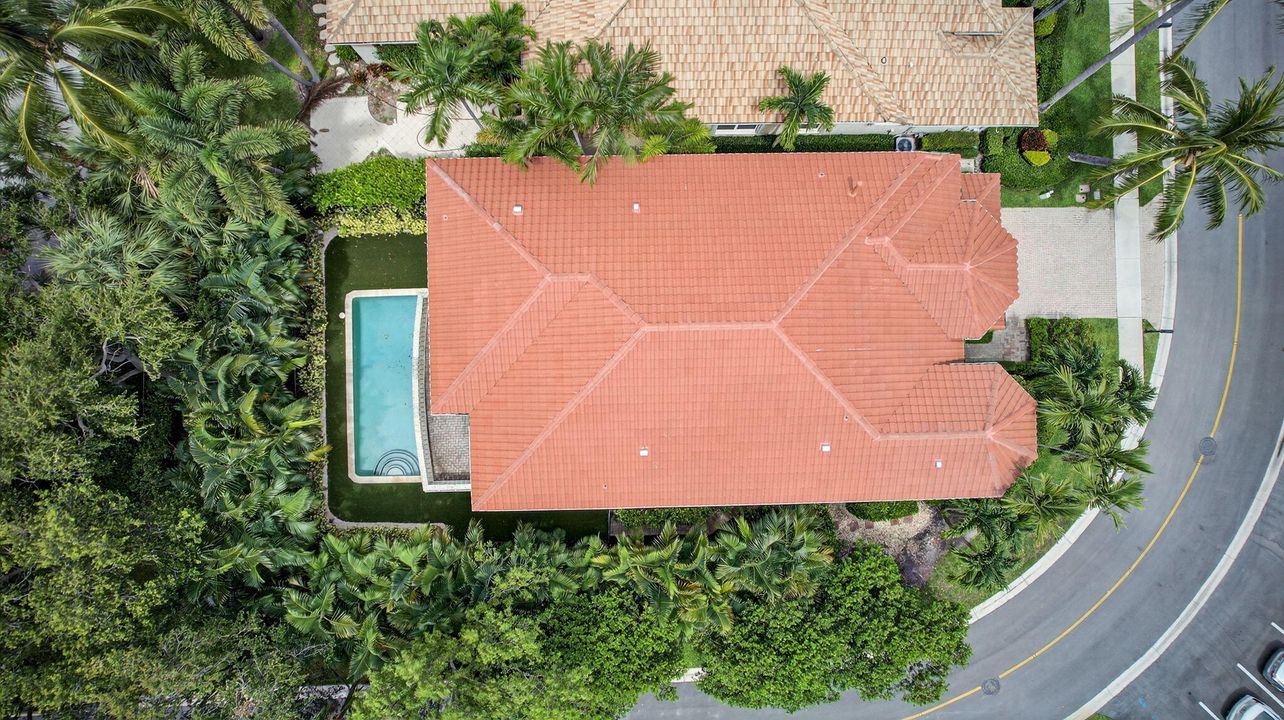 Activo con contrato: $1,699,000 (5 camas, 4 baños, 4097 Pies cuadrados)