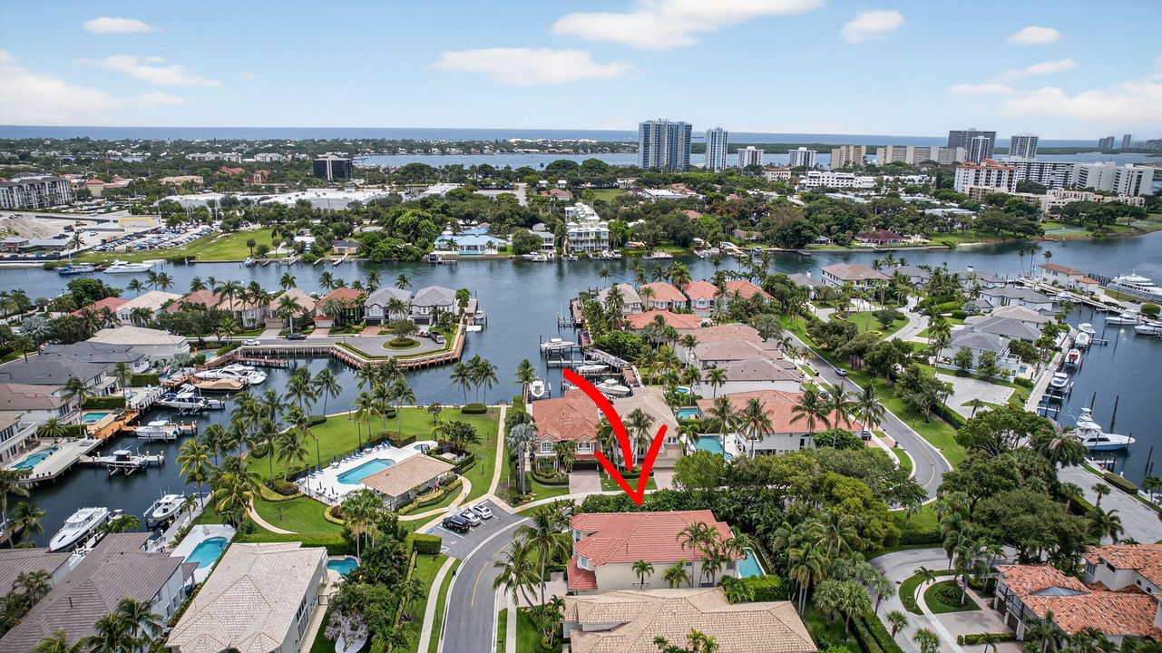 Activo con contrato: $1,699,000 (5 camas, 4 baños, 4097 Pies cuadrados)