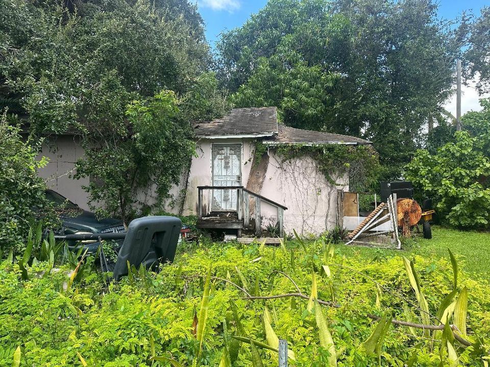 待售: $435,000 (4 贝兹, 2 浴室, 1367 平方英尺)