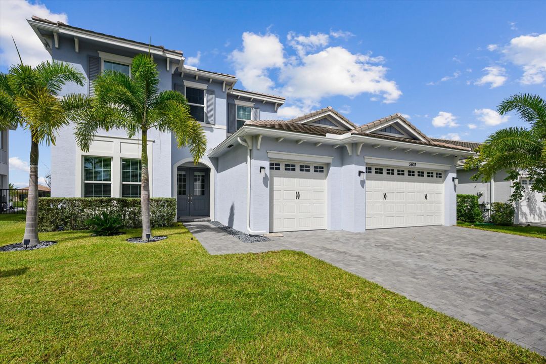 Active With Contract: $1,249,990 (6 beds, 4 baths, 4187 Square Feet)