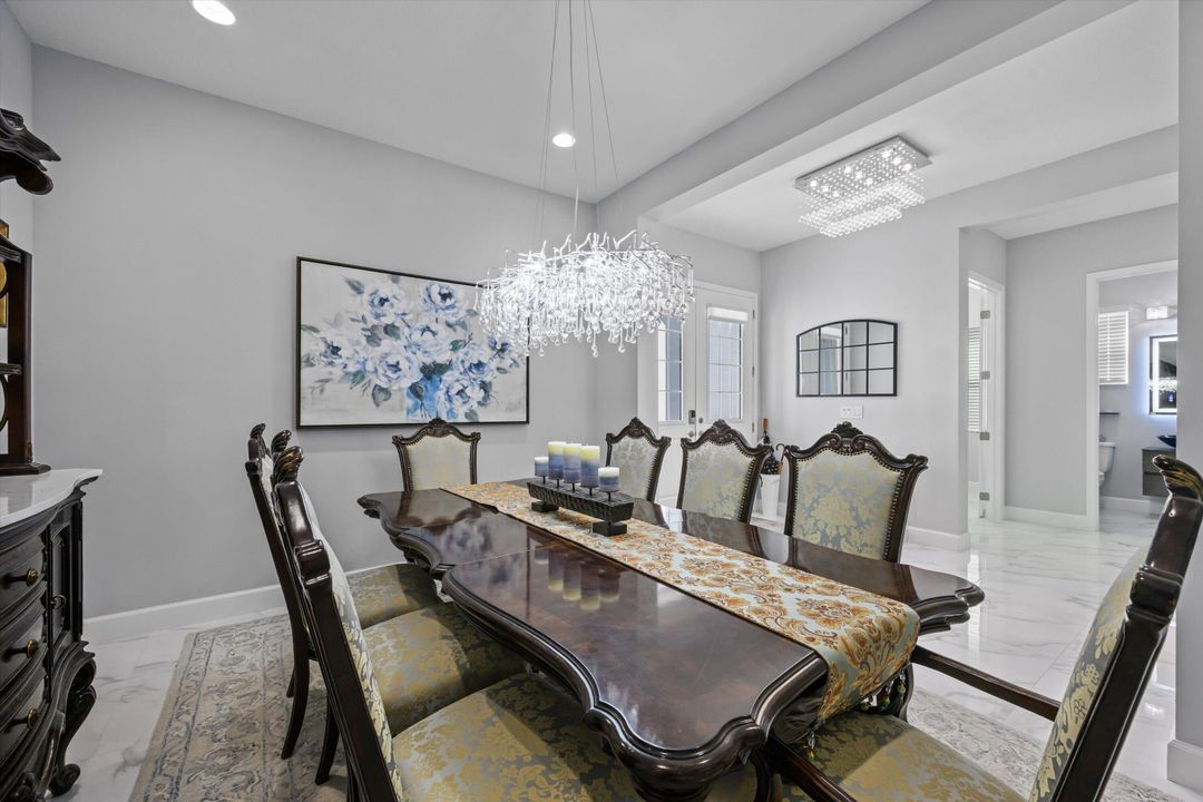 Active With Contract: $1,249,990 (6 beds, 4 baths, 4187 Square Feet)