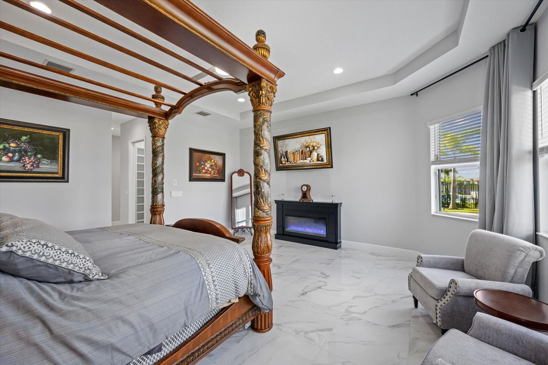 Active With Contract: $1,249,990 (6 beds, 4 baths, 4187 Square Feet)