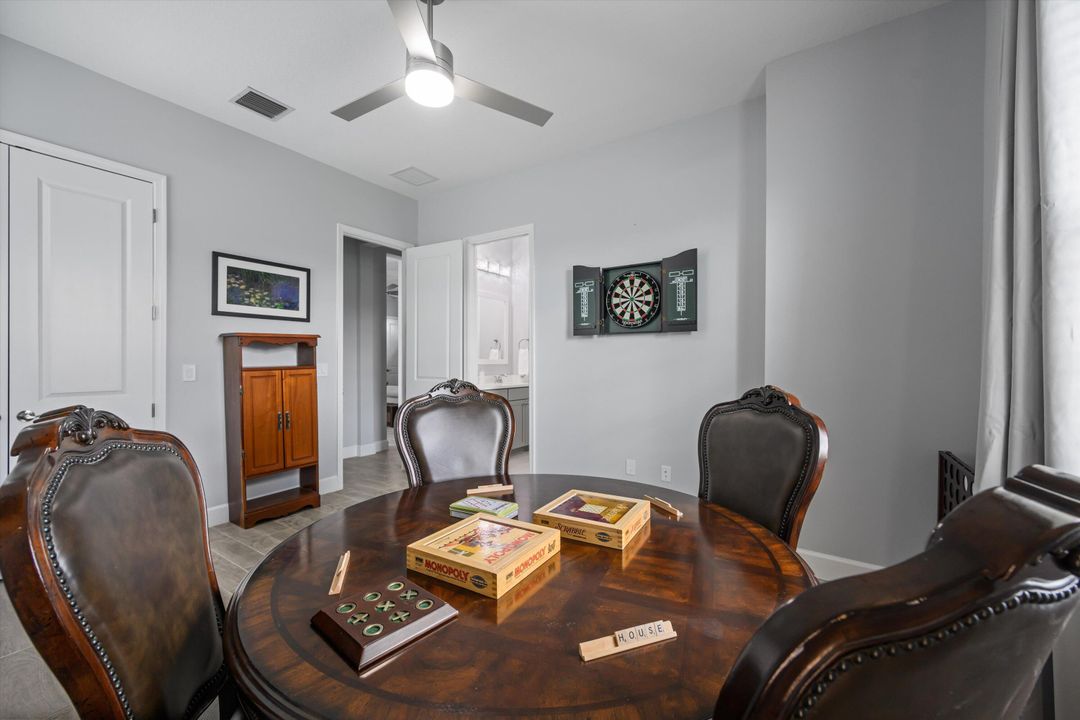 Active With Contract: $1,249,990 (6 beds, 4 baths, 4187 Square Feet)