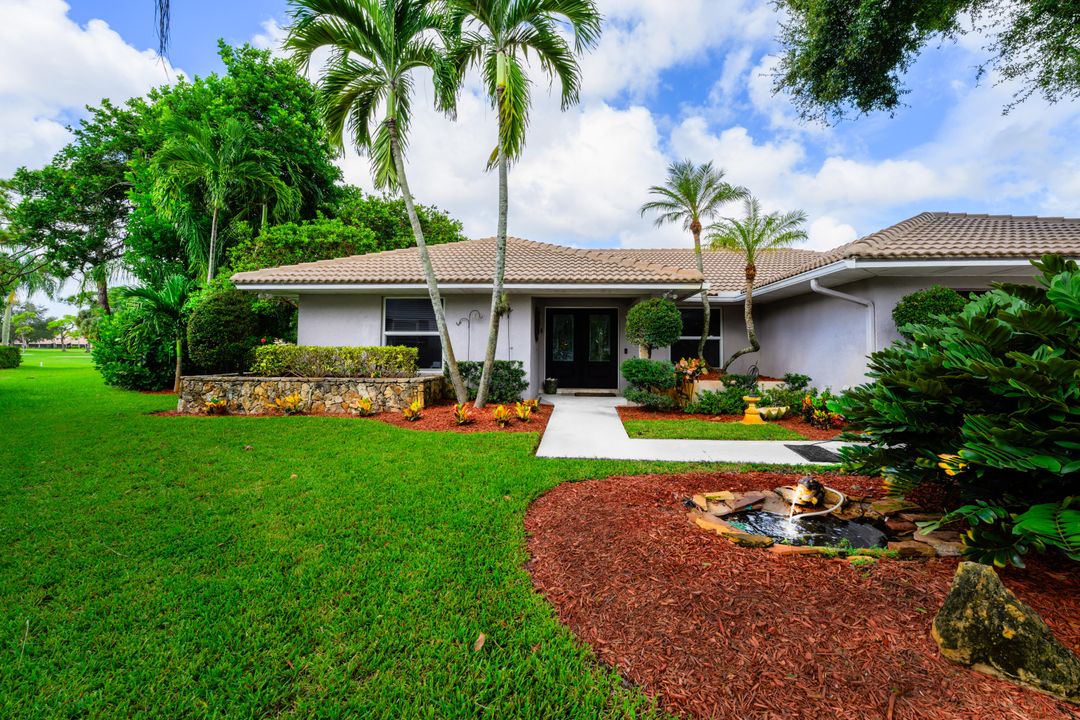 Activo con contrato: $795,000 (3 camas, 2 baños, 2024 Pies cuadrados)