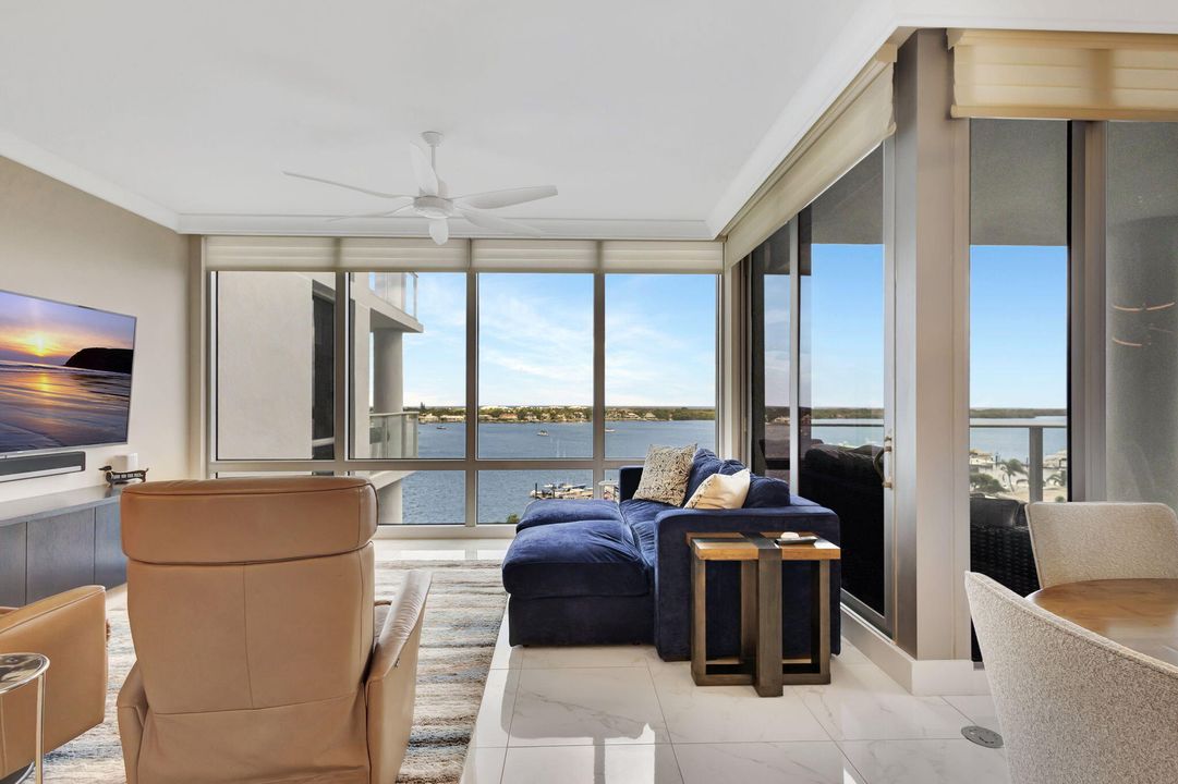 待售: $1,750,000 (2 贝兹, 2 浴室, 1578 平方英尺)