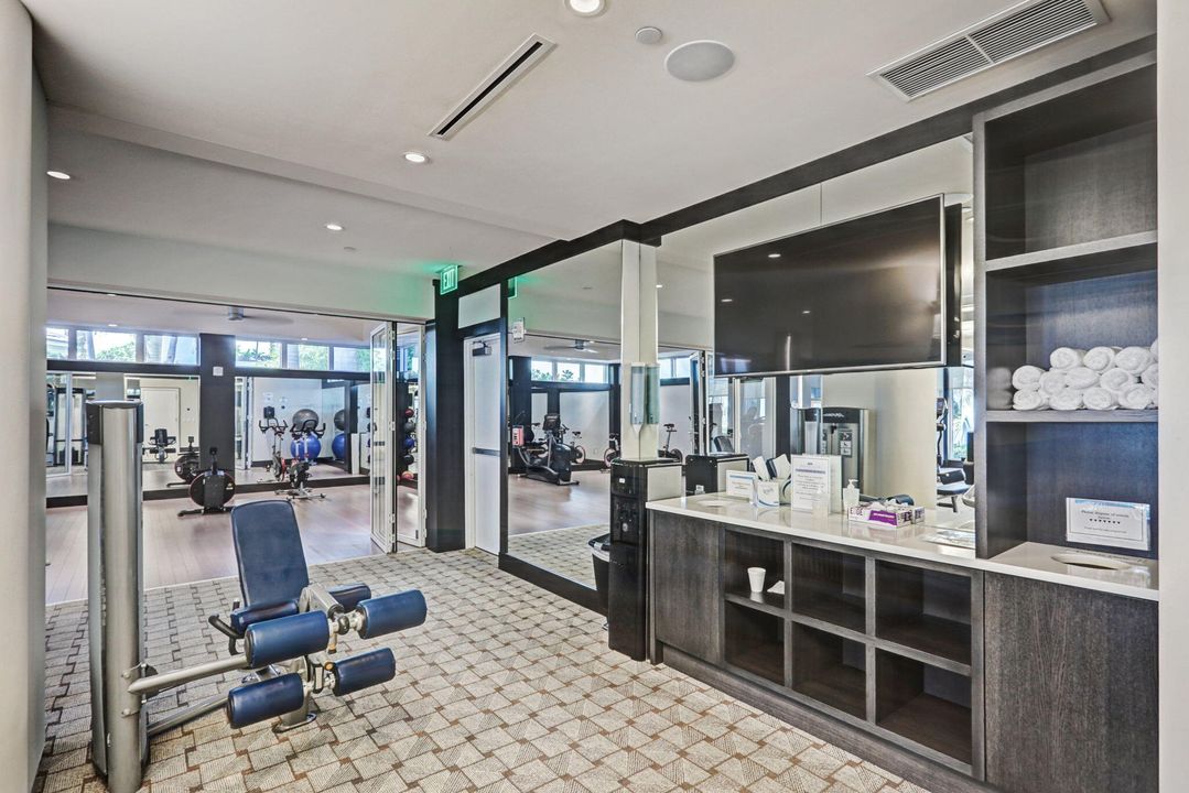 待售: $1,750,000 (2 贝兹, 2 浴室, 1578 平方英尺)