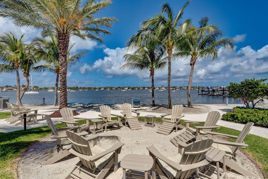 待售: $1,750,000 (2 贝兹, 2 浴室, 1578 平方英尺)