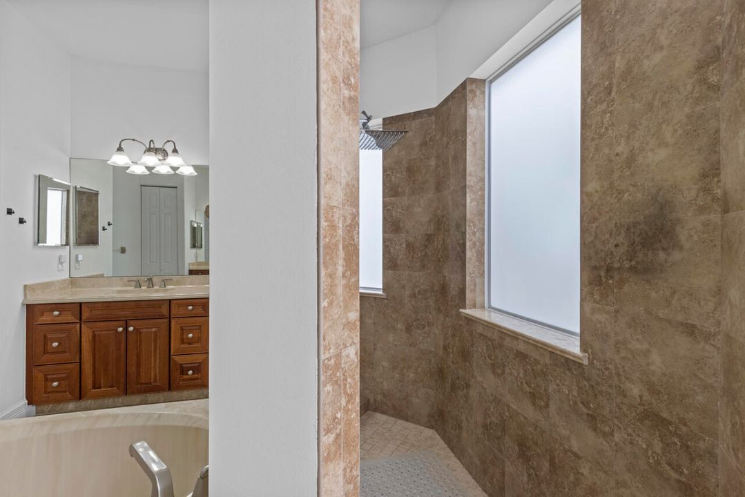 For Sale: $899,999 (4 beds, 4 baths, 3065 Square Feet)