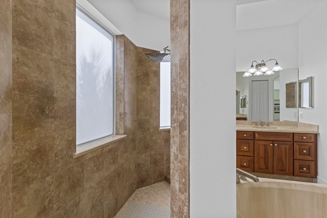 For Sale: $899,999 (4 beds, 4 baths, 3065 Square Feet)