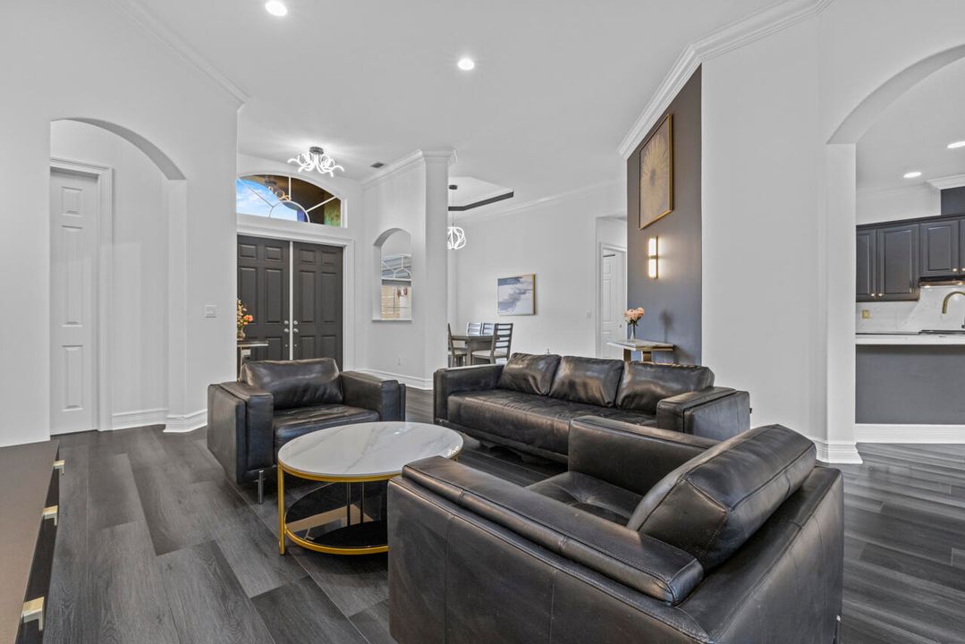 For Sale: $899,999 (4 beds, 4 baths, 3065 Square Feet)