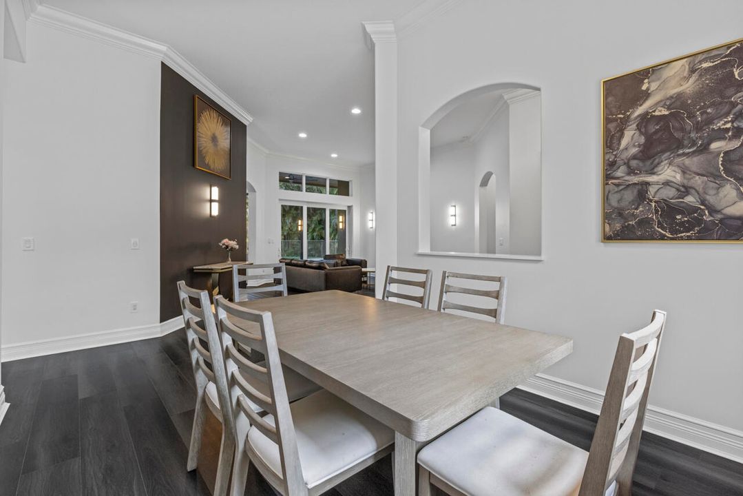 For Sale: $899,999 (4 beds, 4 baths, 3065 Square Feet)