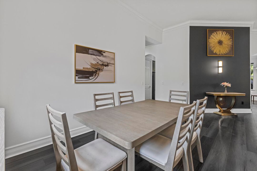 For Sale: $899,999 (4 beds, 4 baths, 3065 Square Feet)