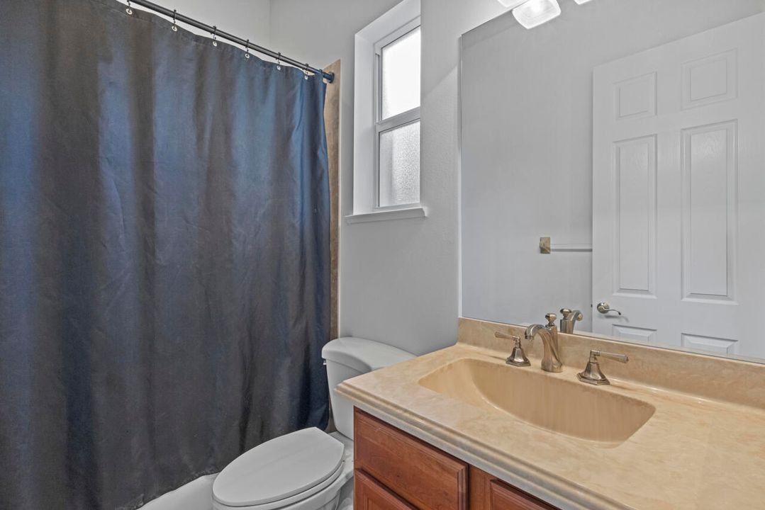 For Sale: $899,999 (4 beds, 4 baths, 3065 Square Feet)