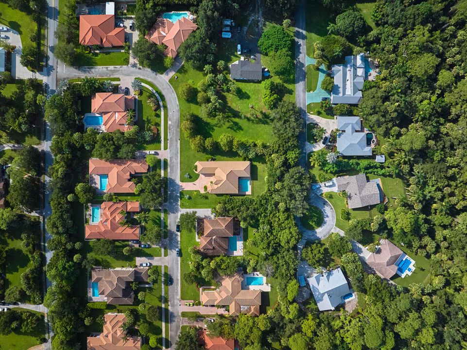 For Sale: $899,999 (4 beds, 4 baths, 3065 Square Feet)