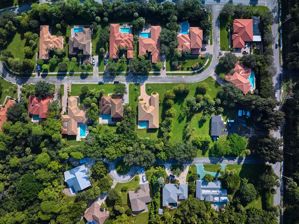 For Sale: $899,999 (4 beds, 4 baths, 3065 Square Feet)