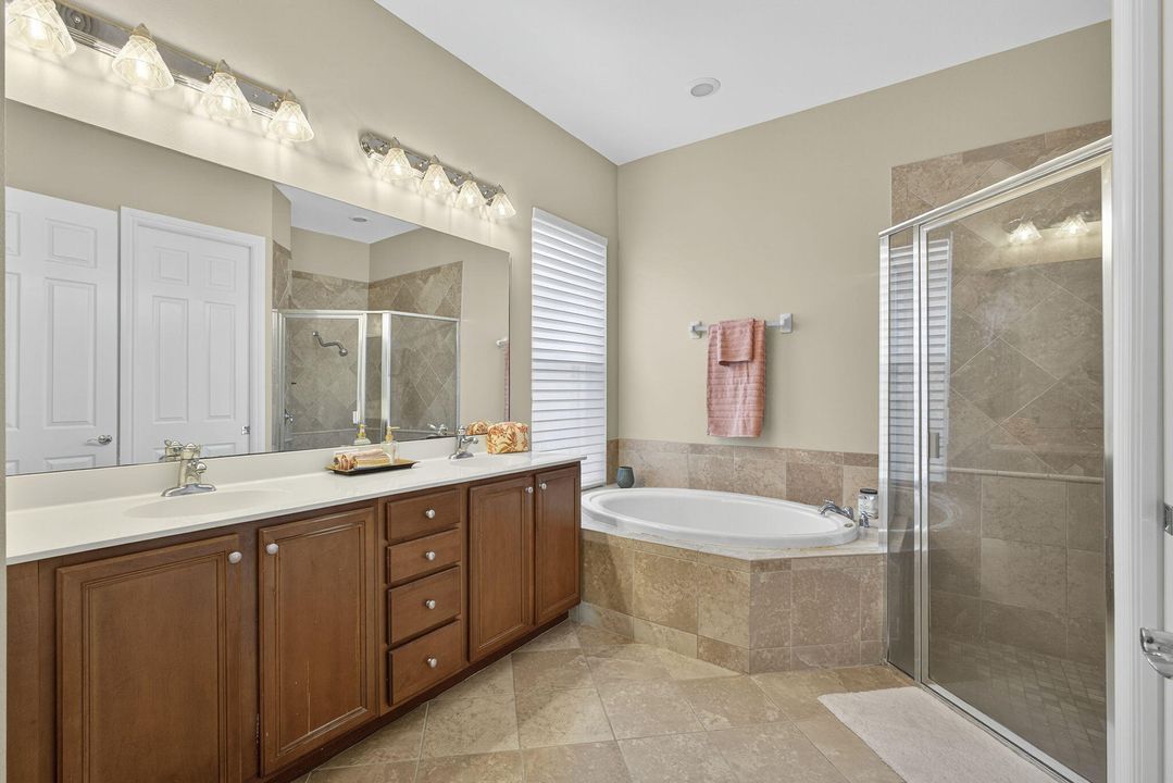 For Sale: $599,999 (3 beds, 2 baths, 2085 Square Feet)