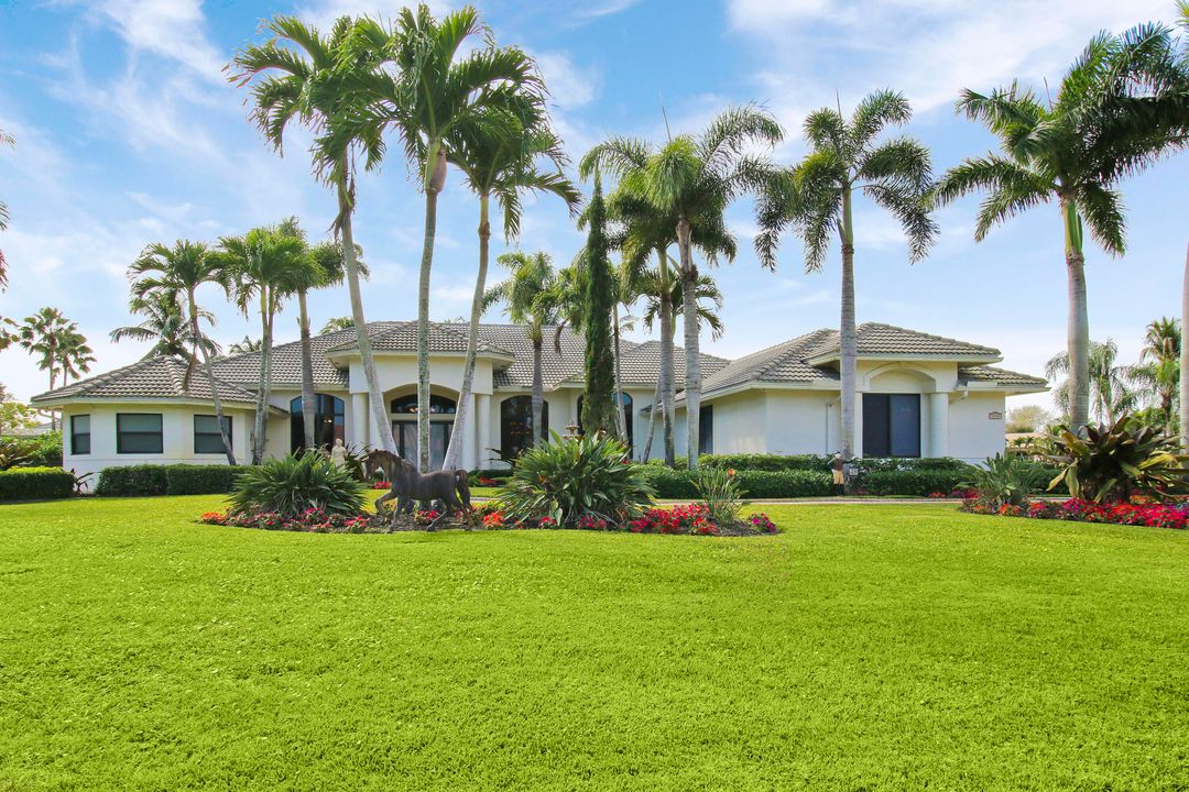 Vendido Recientemente: $3,500,000 (5 camas, 4 baños, 4151 Pies cuadrados)