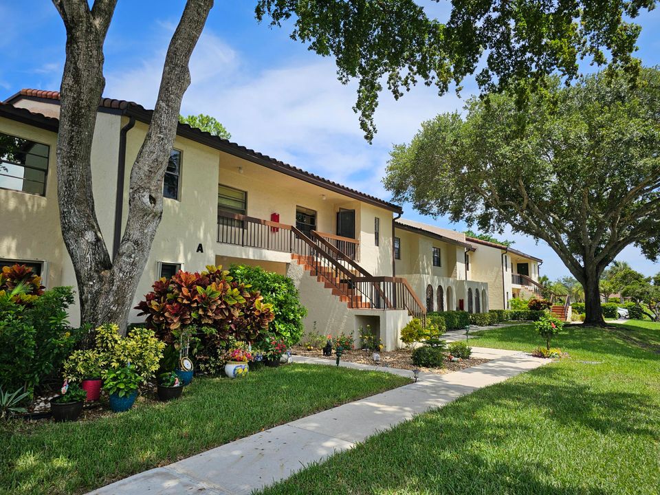 En Venta: $209,900 (2 camas, 2 baños, 1216 Pies cuadrados)