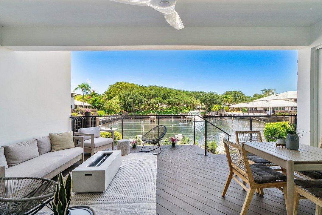 出租: $20,000 (4 贝兹, 4 浴室, 2949 平方英尺)