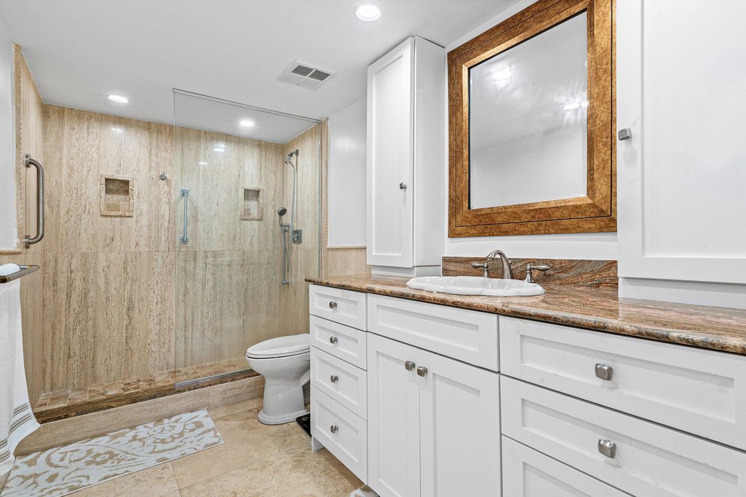 合同活跃: $10,300 (2 贝兹, 2 浴室, 1808 平方英尺)