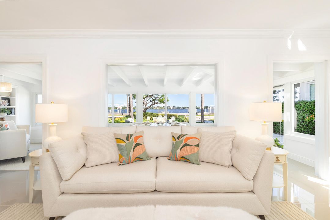 待售: $9,385,000 (4 贝兹, 3 浴室, 2459 平方英尺)