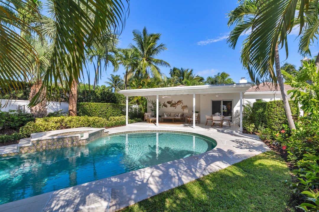 待售: $9,385,000 (4 贝兹, 3 浴室, 2459 平方英尺)