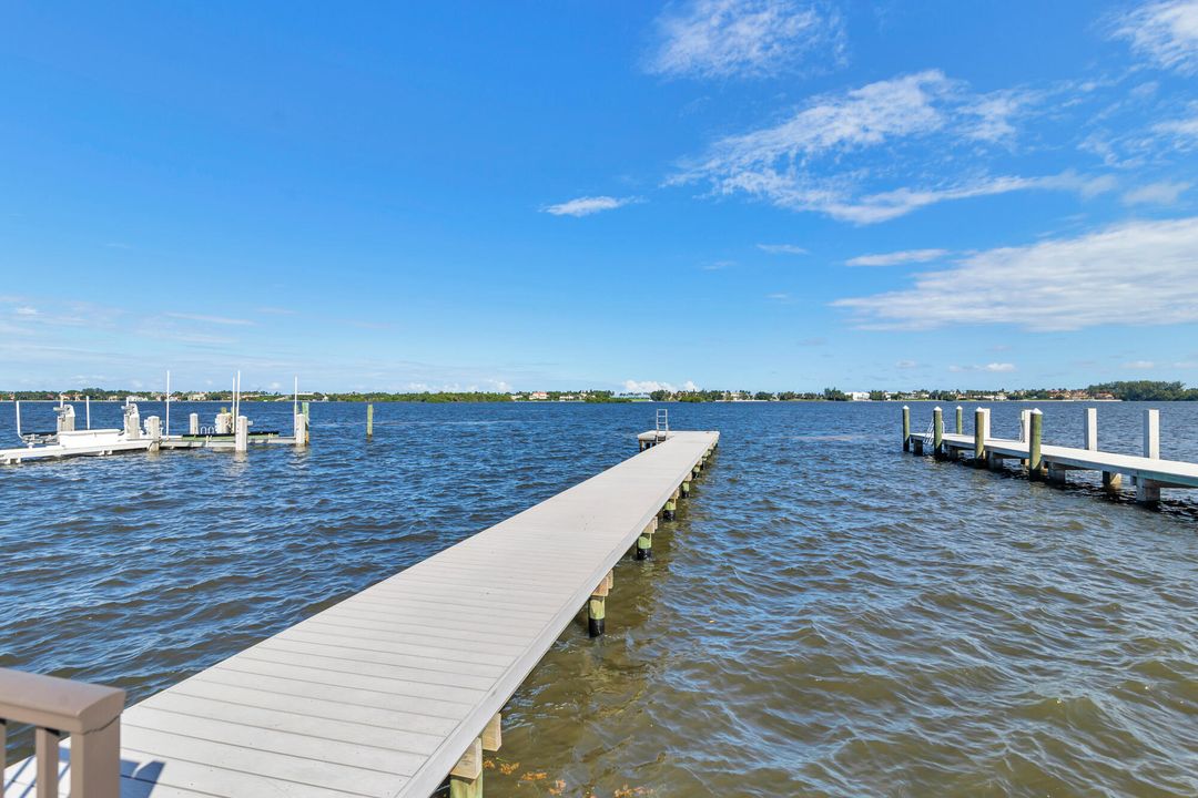 待售: $9,385,000 (4 贝兹, 3 浴室, 2459 平方英尺)