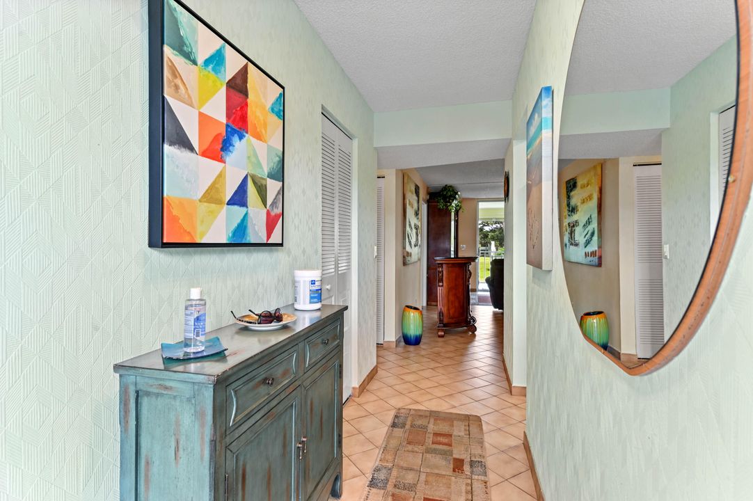 На продажу: $144,000 (2 спален, 2 ванн, 1000 Квадратных фут)