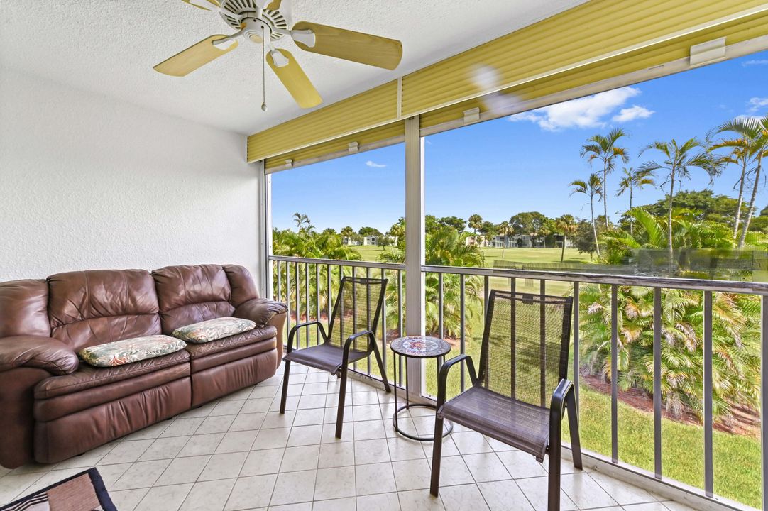 На продажу: $144,000 (2 спален, 2 ванн, 1000 Квадратных фут)