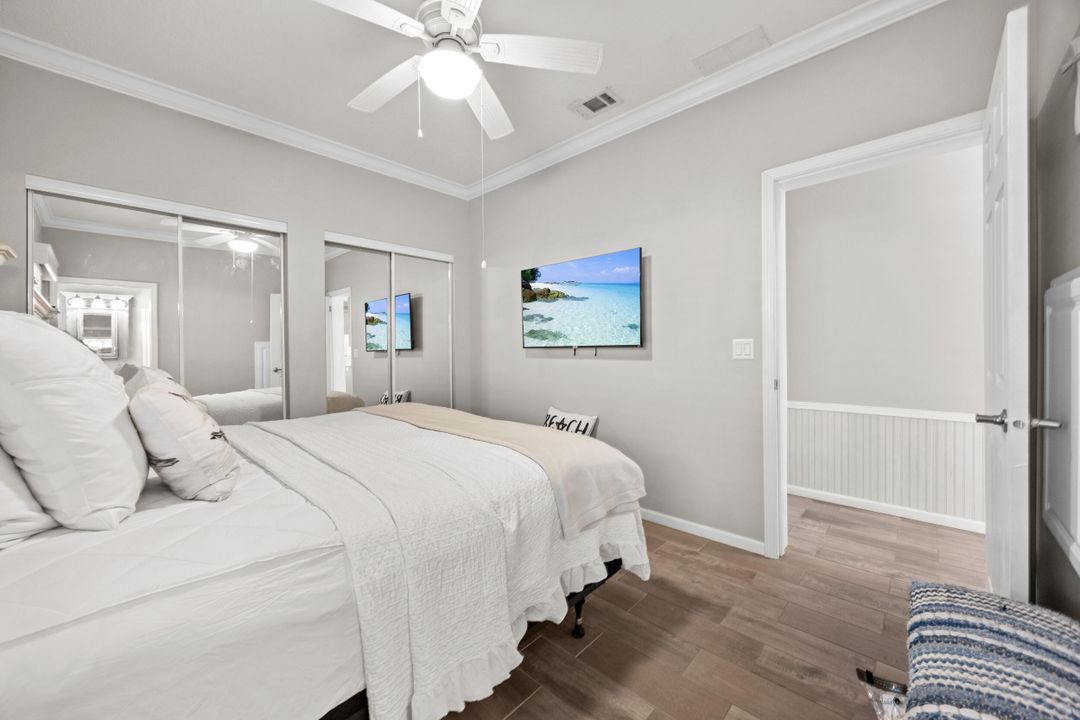 待售: $245,000 (2 贝兹, 2 浴室, 1105 平方英尺)