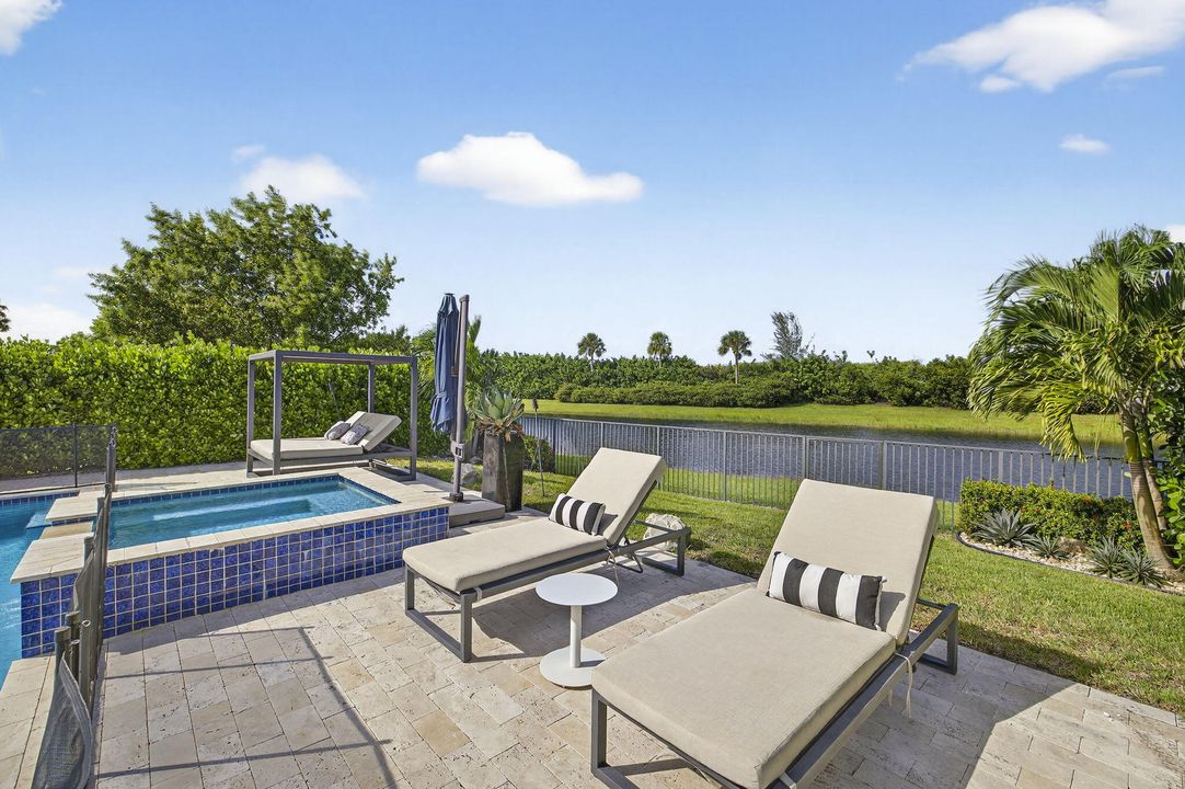 Active With Contract: $1,197,500 (3 beds, 3 baths, 2500 Square Feet)