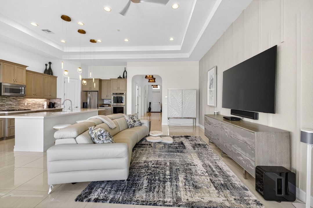 Active With Contract: $1,197,500 (3 beds, 3 baths, 2500 Square Feet)