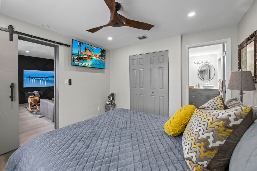 Под контрактом: $1,200,000 (3 спален, 2 ванн, 1307 Квадратных фут)