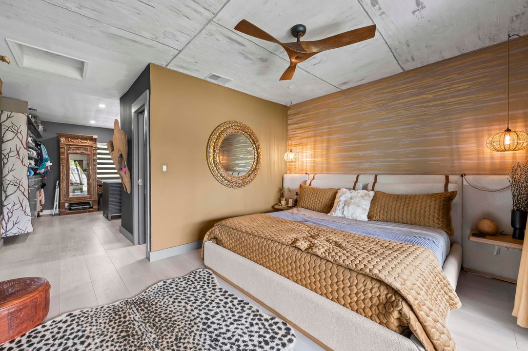 Под контрактом: $1,200,000 (3 спален, 2 ванн, 1307 Квадратных фут)