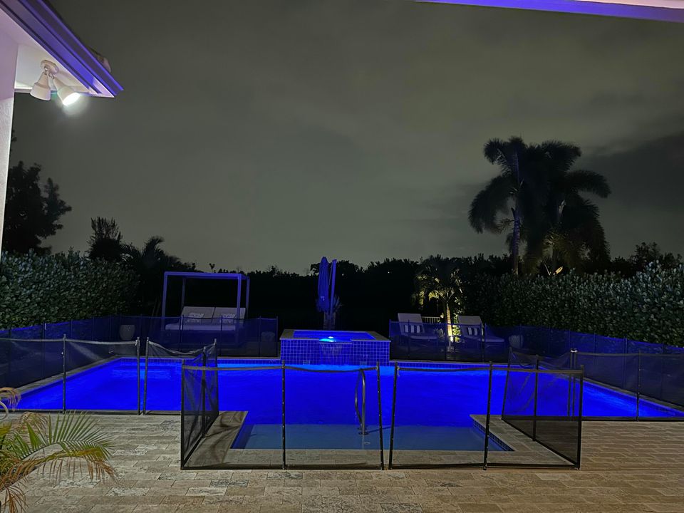 Active With Contract: $1,197,500 (3 beds, 3 baths, 2500 Square Feet)