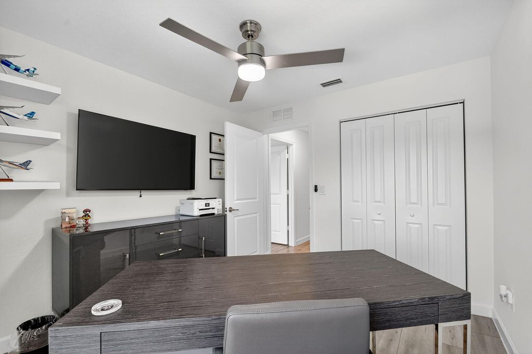 For Sale: $547,000 (4 beds, 2 baths, 1851 Square Feet)